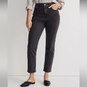 Madewell The Perfect Vintage Jean in Black Lunar Wash
